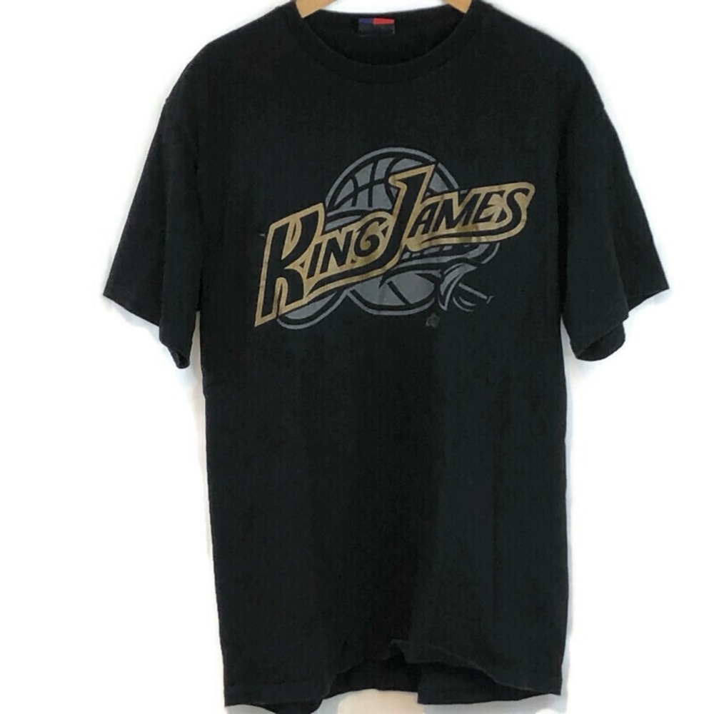 LeBron James Cavaliers Shirt Size Large
